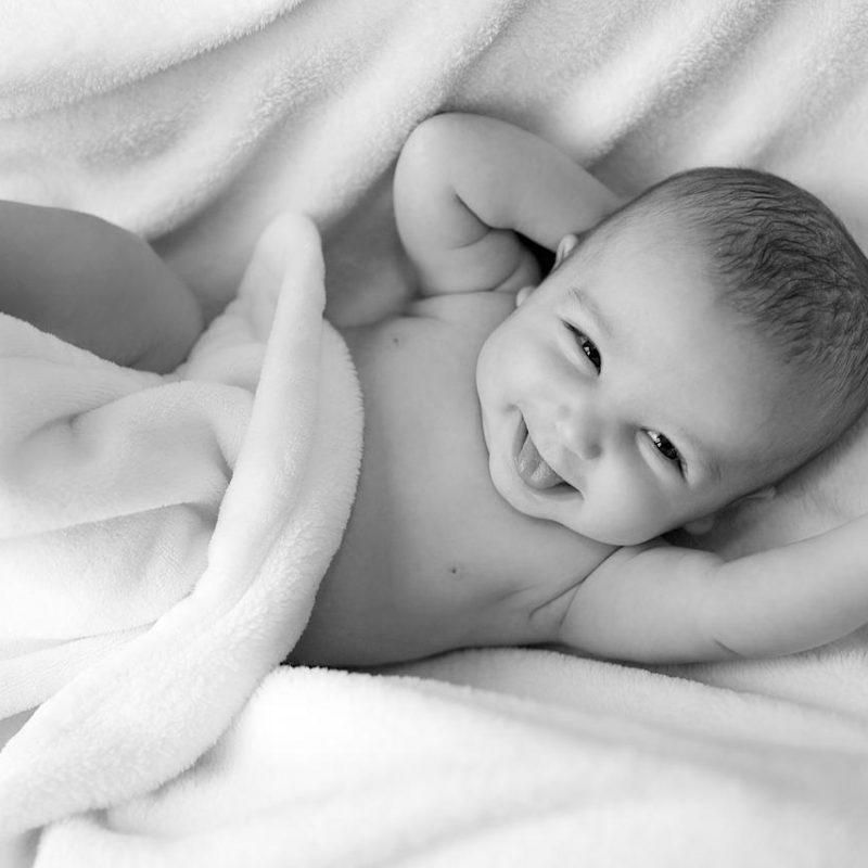 Le guide du premier mois de bébé